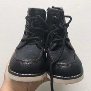 GAP toddler boot